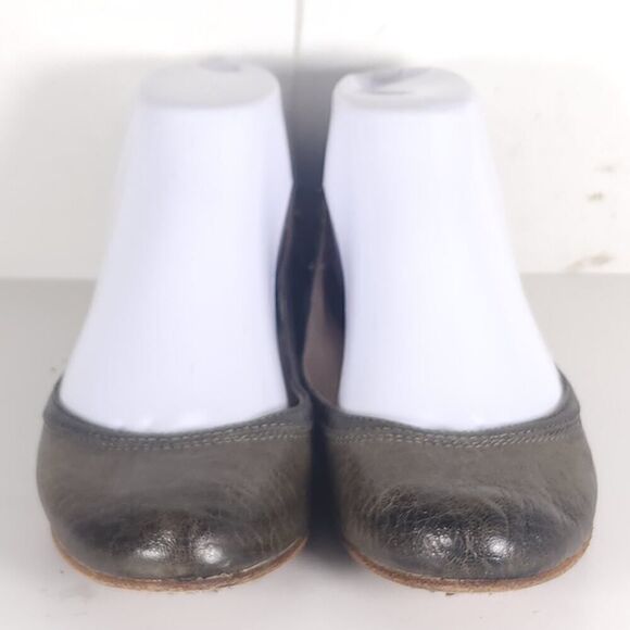 Frye Women's Carson US 7M Green Leather Distressed Slip On Ballet Flats Shoes - Picture 5 of 13